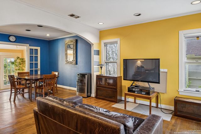 126 College Blvd., San Antonio, TX 78209