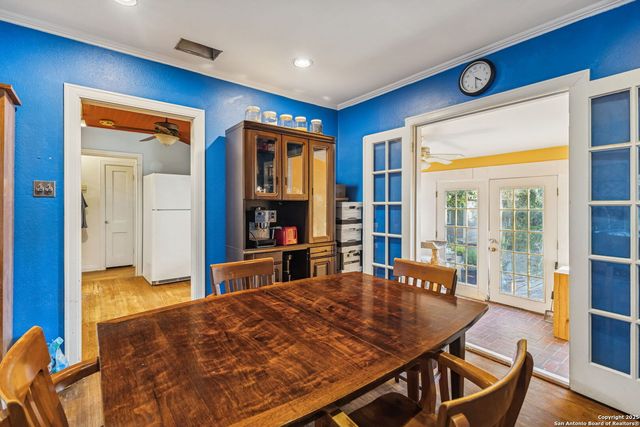 126 College Blvd., San Antonio, TX 78209