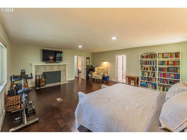 19588 S MATTOON Rd, Estacada, OR 97023
