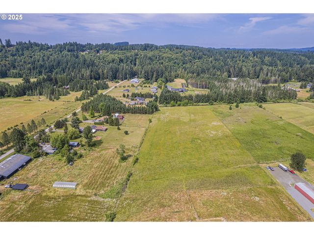 19588 S MATTOON Rd, Estacada, OR 97023