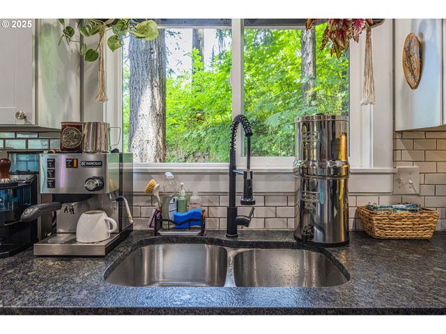 19588 S MATTOON Rd, Estacada, OR 97023