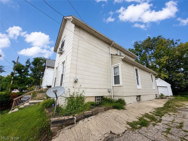 238 Nieman Street, Akron, OH 44305