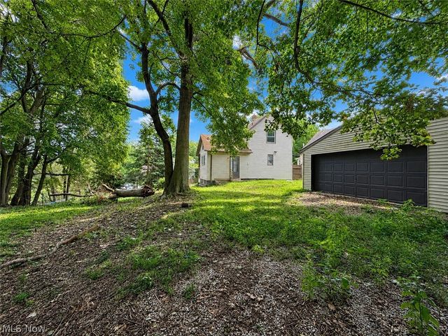 238 Nieman Street, Akron, OH 44305