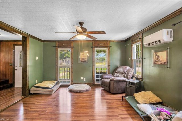 10803 Smiths Neck RD, Carrollton, VA 23314