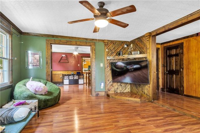 10803 Smiths Neck RD, Carrollton, VA 23314