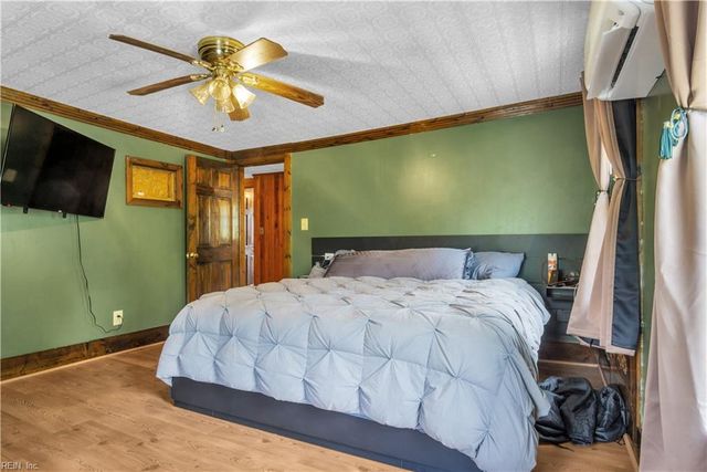 10803 Smiths Neck RD, Carrollton, VA 23314