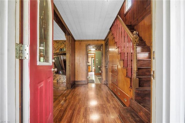 10803 Smiths Neck RD, Carrollton, VA 23314