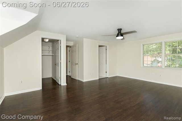 880 Notre Dame Street, Grosse Pointe, MI 48230