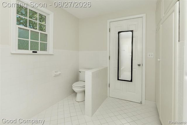 880 Notre Dame Street, Grosse Pointe, MI 48230