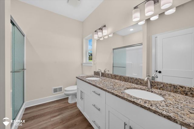 213 Mcfarland Street, Grand Blanc, MI 48439