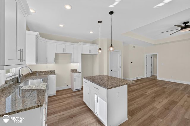 213 Mcfarland Street, Grand Blanc, MI 48439