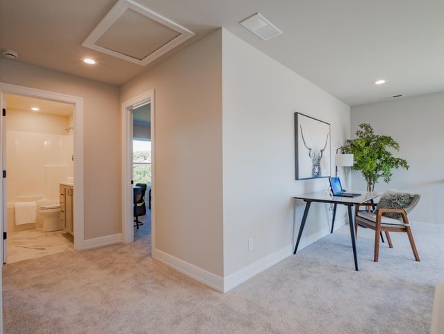 7462 E 116th Avenue, Crown Point, IN 46307