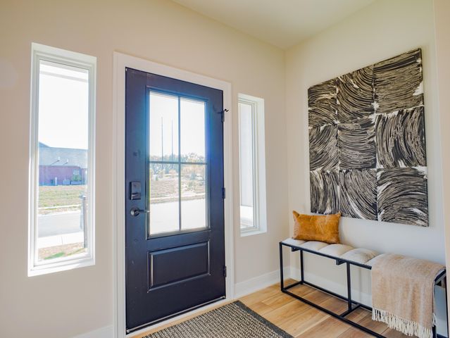 7462 E 116th Avenue, Crown Point, IN 46307