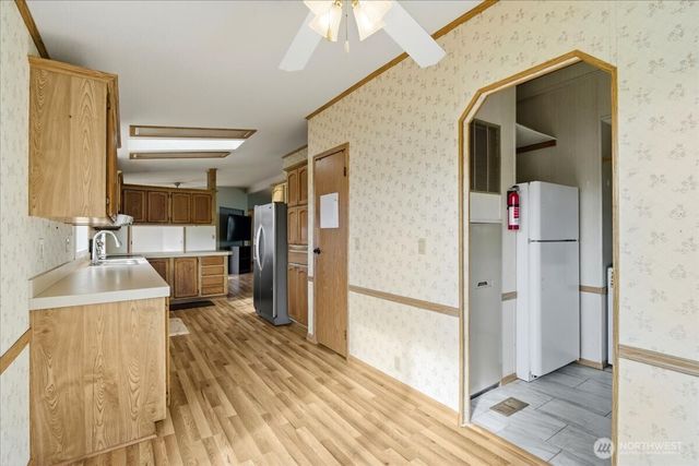 729 Edgewood Avenue NE, Ocean Shores, WA 98569