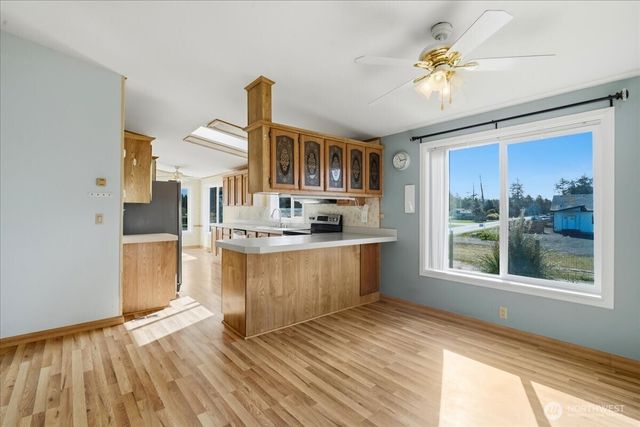 729 Edgewood Avenue NE, Ocean Shores, WA 98569