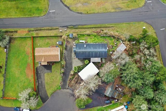 729 Edgewood Avenue NE, Ocean Shores, WA 98569