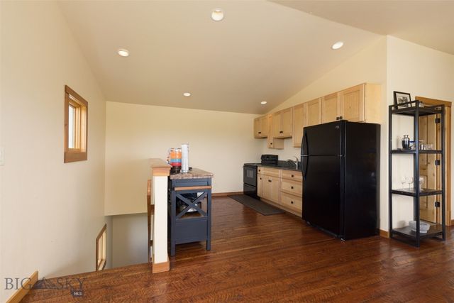 22 Porcupine, Wilsall, MT 59086