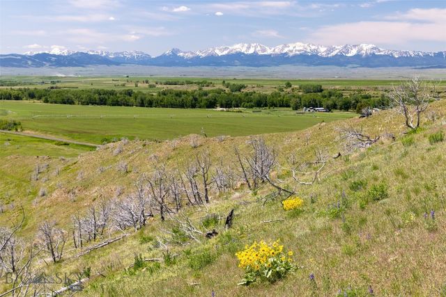 22 Porcupine, Wilsall, MT 59086