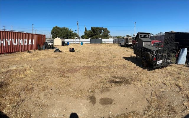 Vac vic 16th STE Avenue Q, Palmdale, CA 93550