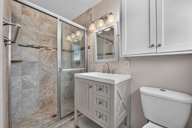 5900 Whitman Avenue, Fort Worth, TX 76133