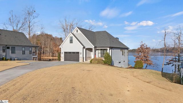 421 Lakestone Court, Seneca, SC 29672