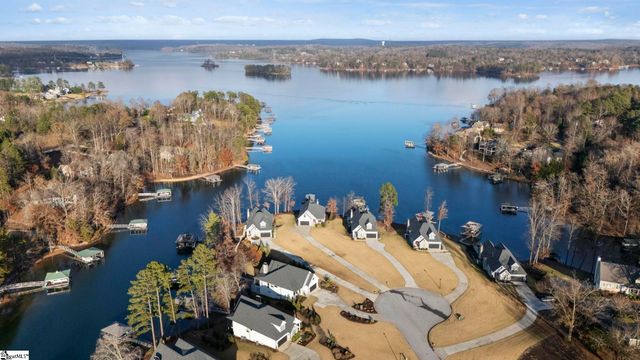 421 Lakestone Court, Seneca, SC 29672