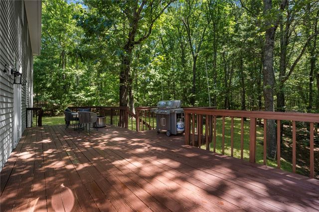 4 Stonecarry Way, East Greenwich, RI 02818