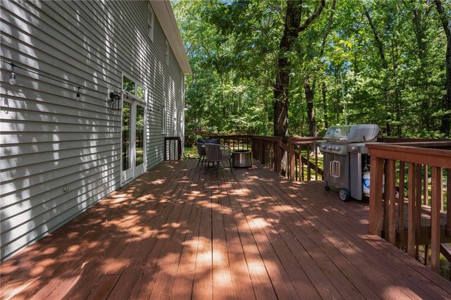 4 Stonecarry Way, East Greenwich, RI 02818