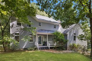 4 Stonecarry Way, East Greenwich, RI 02818
