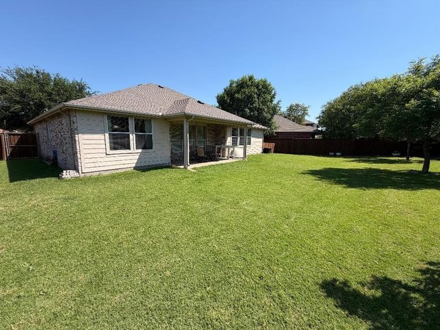 422 Beech Court, Forney, TX 75126