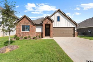 6044 Freedom, Lindale, TX 75706