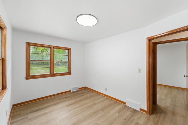 1809 E 31st Street, Des Moines, IA 50317