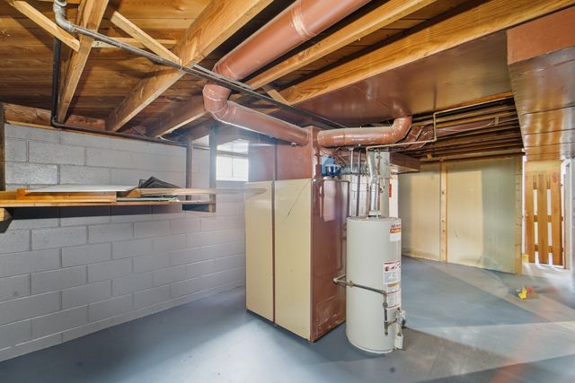 1809 E 31st Street, Des Moines, IA 50317