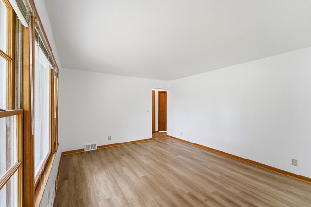 1809 E 31st Street, Des Moines, IA 50317