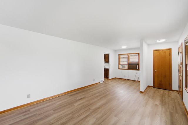 1809 E 31st Street, Des Moines, IA 50317