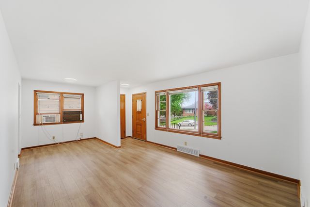 1809 E 31st Street, Des Moines, IA 50317