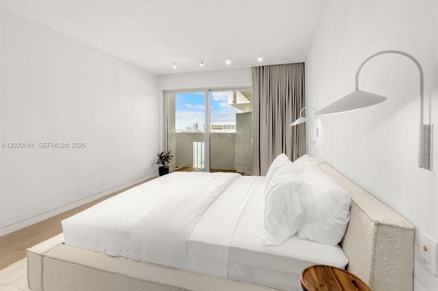800 West Ave PH11, Miami Beach, FL 33139
