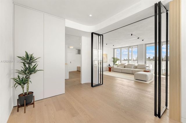 800 West Ave PH11, Miami Beach, FL 33139