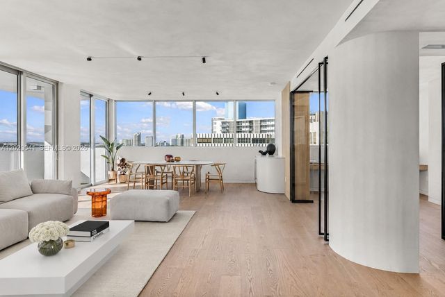 800 West Ave PH11, Miami Beach, FL 33139