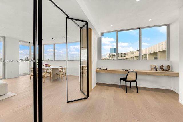 800 West Ave PH11, Miami Beach, FL 33139