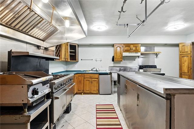 341 Paris Colliers Road, Hanover Twp, PA 15021