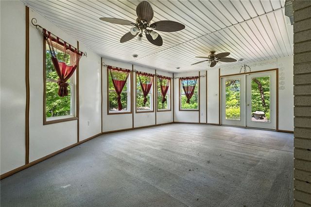 341 Paris Colliers Road, Hanover Twp, PA 15021