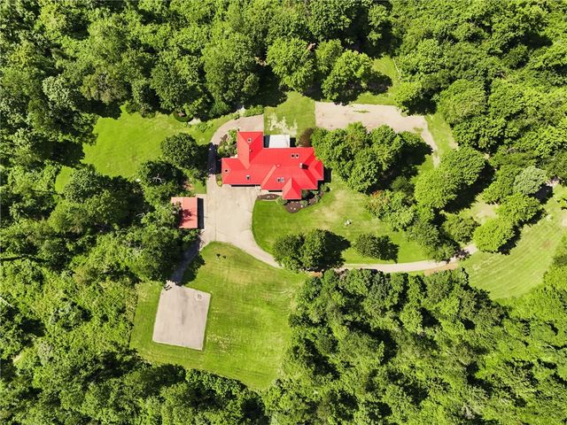 341 Paris Colliers Road, Hanover Twp, PA 15021