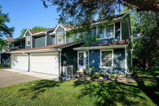 2327 Grange Avenue N, Oakdale, MN 55128
