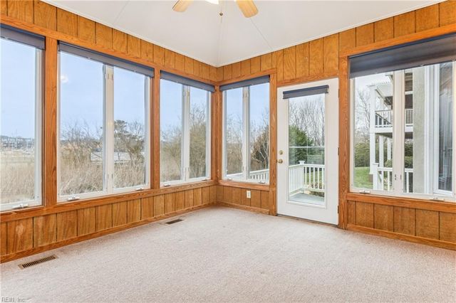 6 Channel LN, Hampton, VA 23664