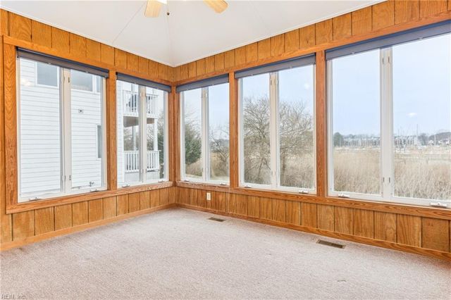 6 Channel LN, Hampton, VA 23664