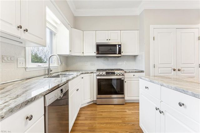 6 Channel LN, Hampton, VA 23664