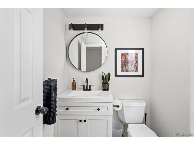 7923 S Trenton St, Centennial, CO 80112