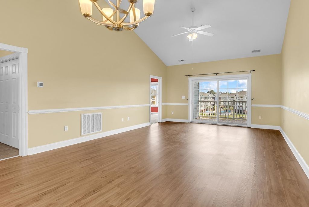 4847 Luster Leaf Cir Apt 403, Myrtle Beach, SC 29577 — photo 5