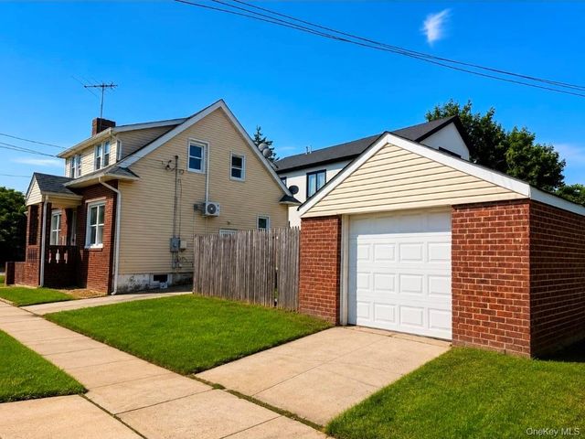 509 Cedarhurst Avenue, Cedarhurst, NY 11516